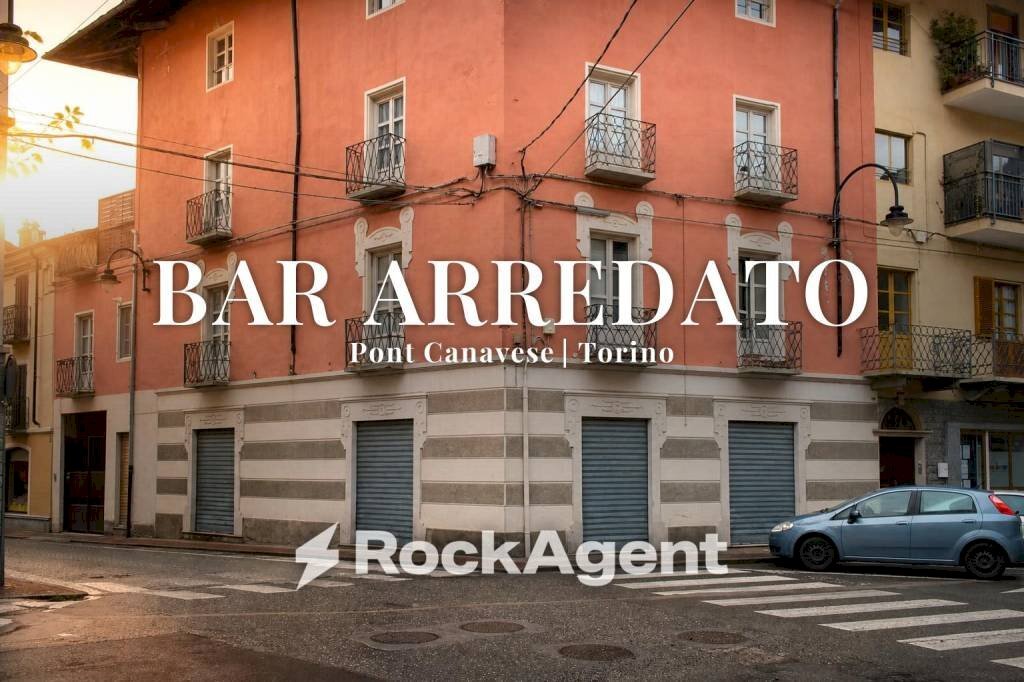 Facciata - Negozio via Guglielmo Marconi, 8, Pont-Canavese - foto 1