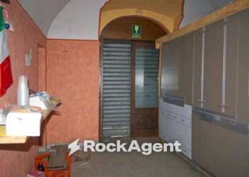 Interno non residenziale - Negozio via Guglielmo Marconi, 8, Pont-Canavese - foto 11