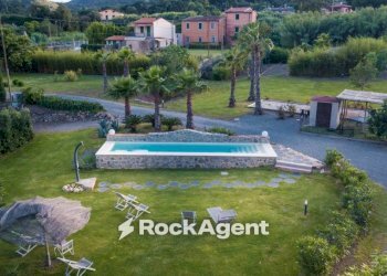 Piscina - Villa via della Marina, Rio - photo 32