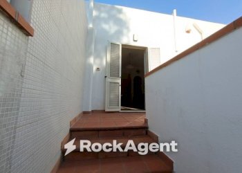 Facciata - Casa indipendente via Taranto, 20, Morciano di Leuca - foto 8