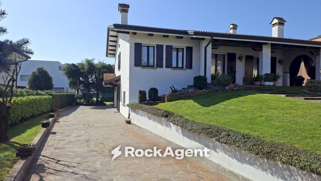 Giardino - Villa via Giovanni Pascoli, 2, Selvazzano Dentro - foto 3