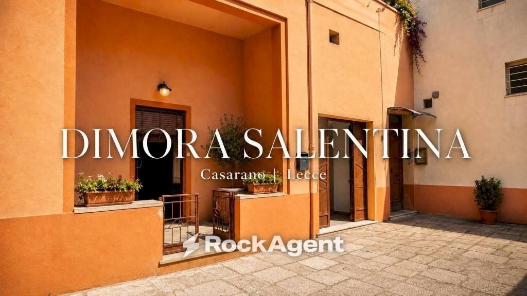 Cortile interno - Four-room apartment via F. Bandiera, Corte I, Casarano - photo 1