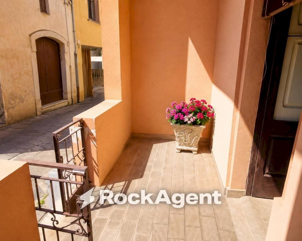 Balcone - Four-room apartment via F. Bandiera, Corte I, Casarano - photo 3