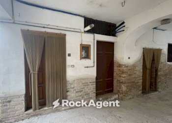 Magazzino - Casa indipendente via Villa Tassoni, 10, Bellante - foto 3