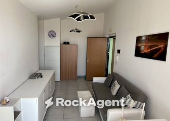 Salone - Two-room apartment via Levante, Città Sant'Angelo - photo 12