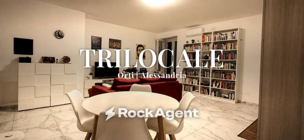 Salone - Trilocale viale Milite Ignoto, 56, Alessandria - foto 1