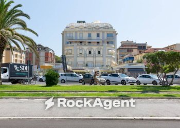 Zona - Bilocale viale Giosuè Carducci, 42/A, Viareggio - foto 3
