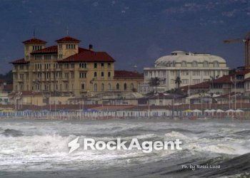 Zona - Bilocale viale Giosuè Carducci, 42/A, Viareggio - foto 24