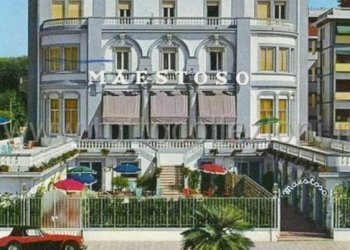 Zona - Bilocale viale Giosuè Carducci, 42/A, Viareggio - foto 30