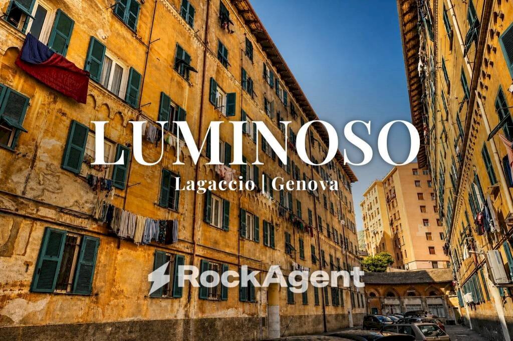 Facciata - Four-room apartment via del Lagaccio, 12, Genova (neighborhood Granarolo) - photo 1