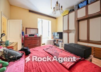Camera da letto - Four-room apartment via del Lagaccio, 12, Genova (neighborhood Granarolo) - photo 13