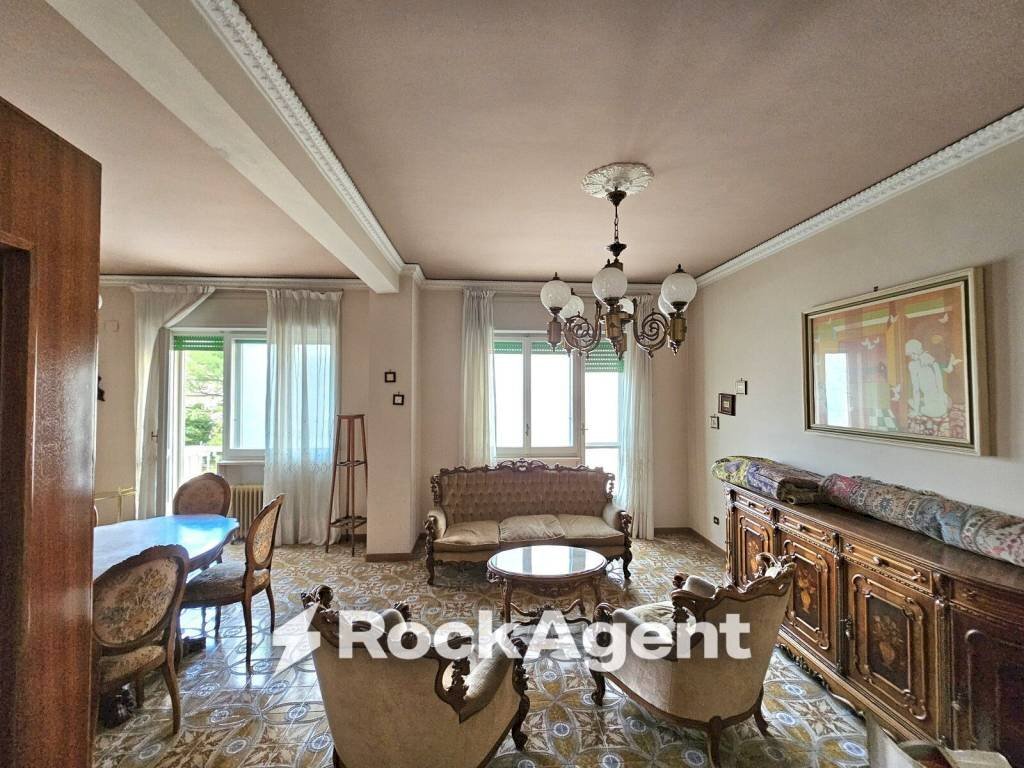 Salone - Four-room apartment piazza Annunziata, 4, Angri - photo 2