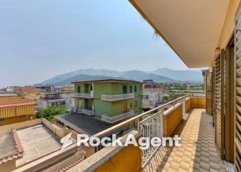 Balcone - Appartamento via Giosuè Carducci, Gragnano - foto 4