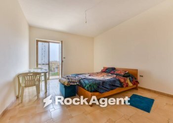 Camera da letto - Appartamento via Giosuè Carducci, Gragnano - foto 11