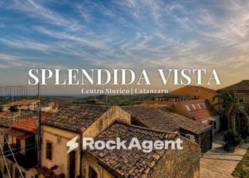 Vista - Bilocale via Vincenzo D'Amato, 62, Catanzaro - foto 1