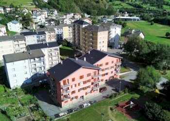 Vista - Trilocale largo Primo Maggio, 5, Sondalo - foto 2