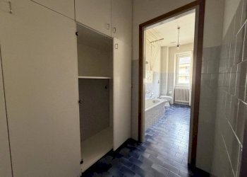 Bagno - Trilocale largo Primo Maggio, 5, Sondalo - foto 40