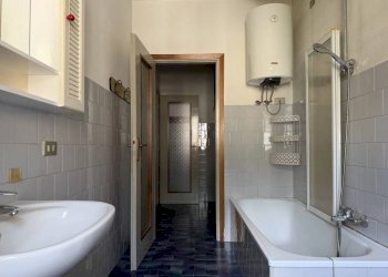 Bagno - Trilocale largo Primo Maggio, 5, Sondalo - foto 46
