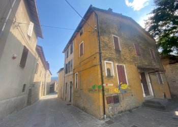 2 - Terratetto - Terracielo strada della borgata 19, Terenzo - foto 2