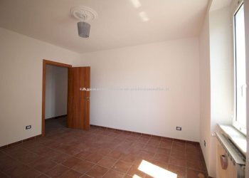 IMG_0337 - Appartamento Arcola - foto 13