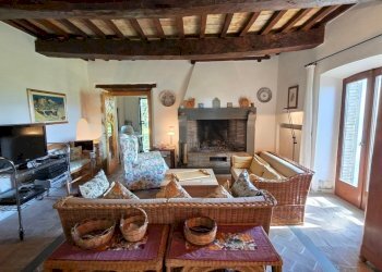 5-living (8).jpg.jpg - Casale SP92 93, Baschi - photo 5