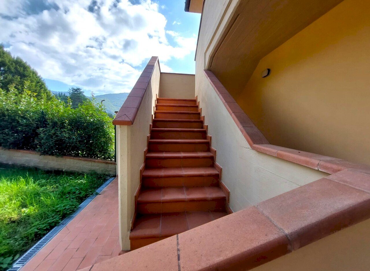 esterni - Appartamento Via Poggiole, Vernio - foto 3