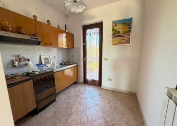 Gemini_Generated_Image_4vwjg04vwjg04vwj - Casa indipendente Fiano Romano - foto 9