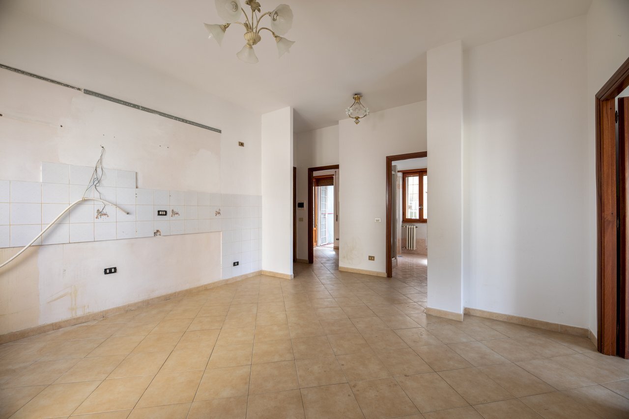 0F5A0002-HDR - Apartment Via San Biagio Platani, Roma (neighborhood Borghesiana) - photo 1