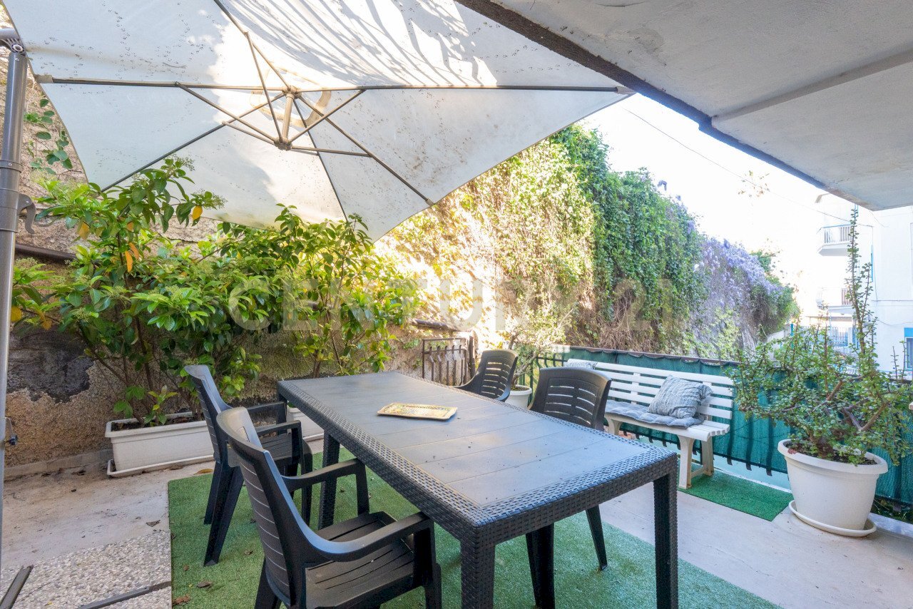 2104_25.jpg - Two-room apartment Via Livorno 87, Aci Castello - photo 2
