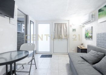 2104_2.jpg - Two-room apartment Via Livorno 87, Aci Castello - photo 3