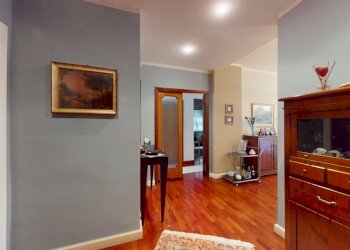 11.jpg - Appartamento Via San Domenico 38, Napoli - foto 12