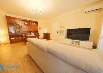 Living - Appartamento Via Sciabelle 8, Taranto - foto 4