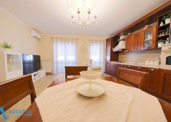 Living - Appartamento Via Sciabelle 8, Taranto - foto 5