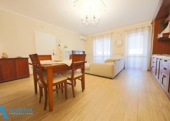Living - Appartamento Via Sciabelle 8, Taranto - foto 8