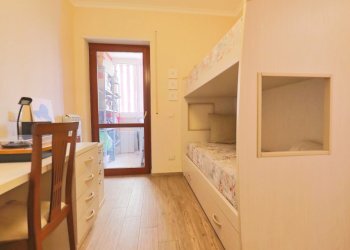 Camera da letto - Appartamento Via Sciabelle 8, Taranto - foto 18