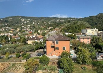 Attic Via S. Martino, Cogorno - photo 26