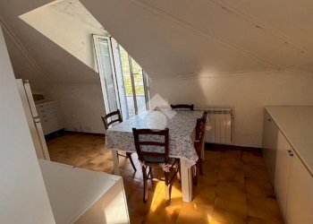Attic Via S. Martino, Cogorno - photo 28