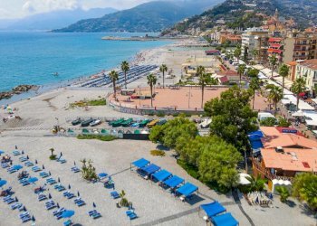 Three-room apartment Passeggiata Cavallotti, Ventimiglia - photo 16