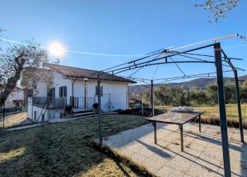 Appartamento in Villa strada comunale colle camarra, frazione Salietto, Isernia - foto 7