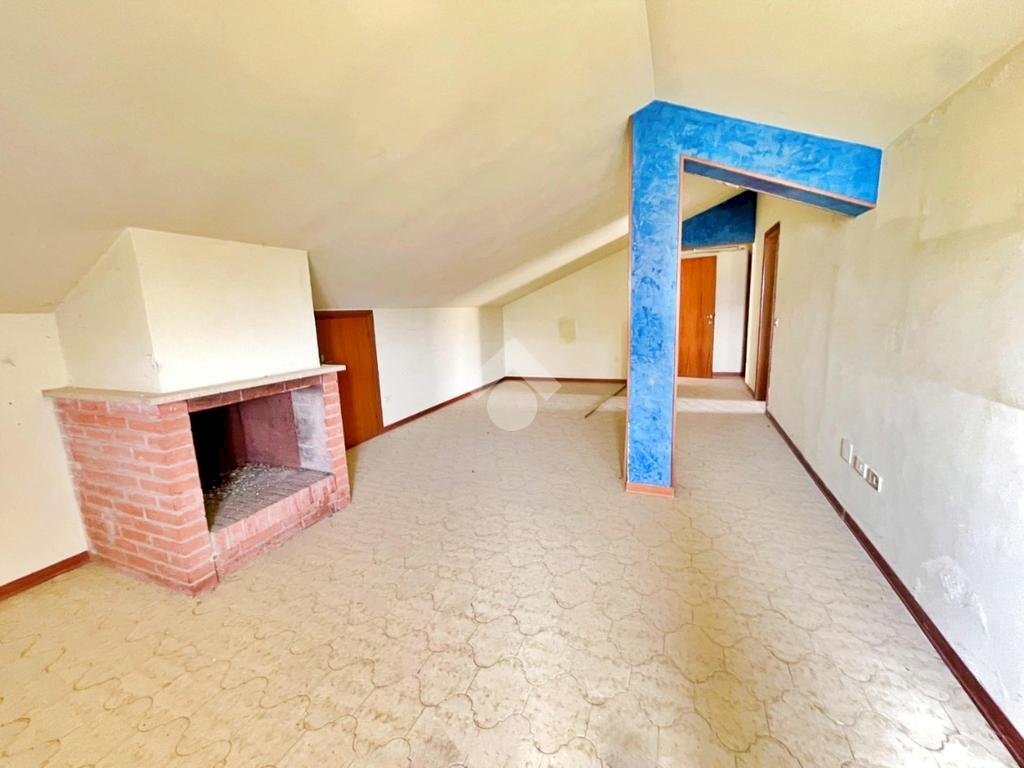 Porzione di casa Str. Santa Barbara, Tavullia - foto 3