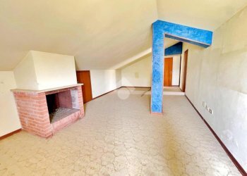 Porzione di casa Str. Santa Barbara, Tavullia - foto 3