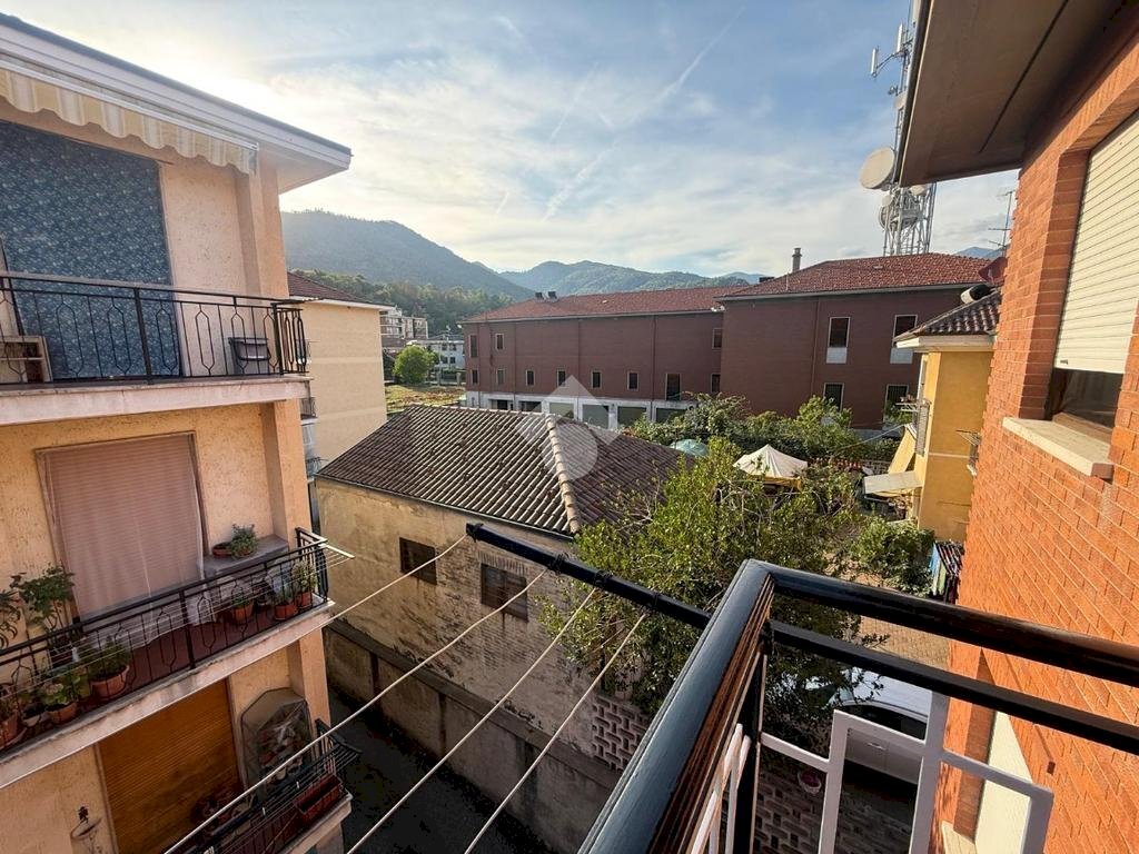 Two-room apartment Via Vittorio Veneto, Lanzo Torinese - photo 2