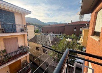 Two-room apartment Via Vittorio Veneto, Lanzo Torinese - photo 2