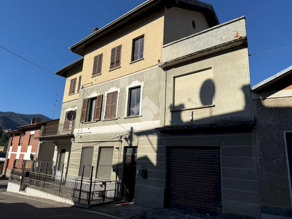 One-room apartment Via Michelangelo Peroglio, Lanzo Torinese - photo 2