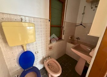 One-room apartment Via Michelangelo Peroglio, Lanzo Torinese - photo 5