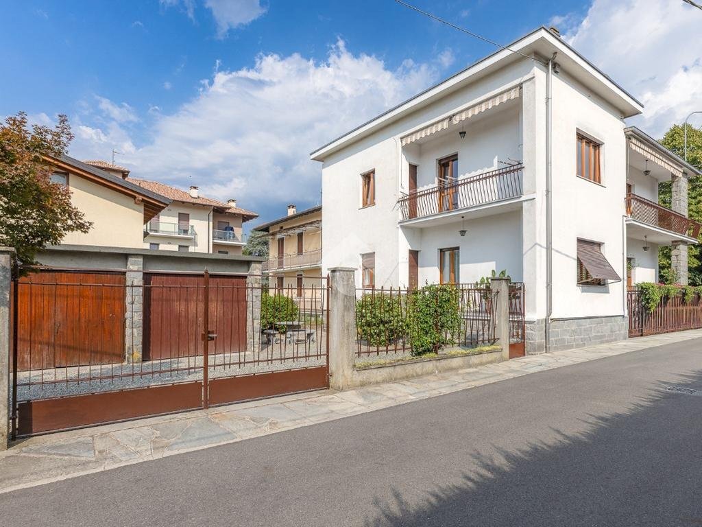 Apartment Corso vercelli, Ivrea - photo 1