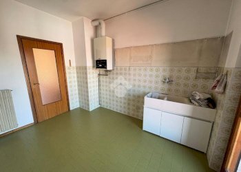 Trilocale Via Trieste, Trecate - foto 4