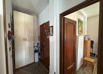 Trilocale Lungotorrente Secca, Genova (zona Bolzaneto) - foto 2