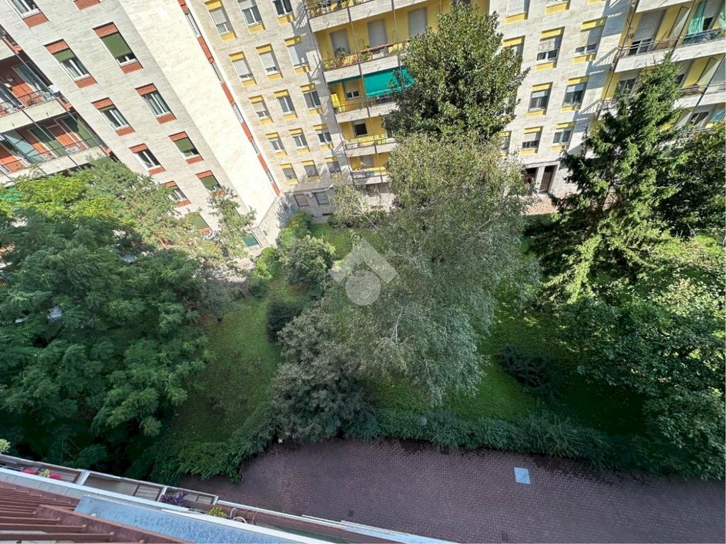 Two-room apartment Via Privata Belgirate, Milano (neighborhood Maggiolina) - photo 1