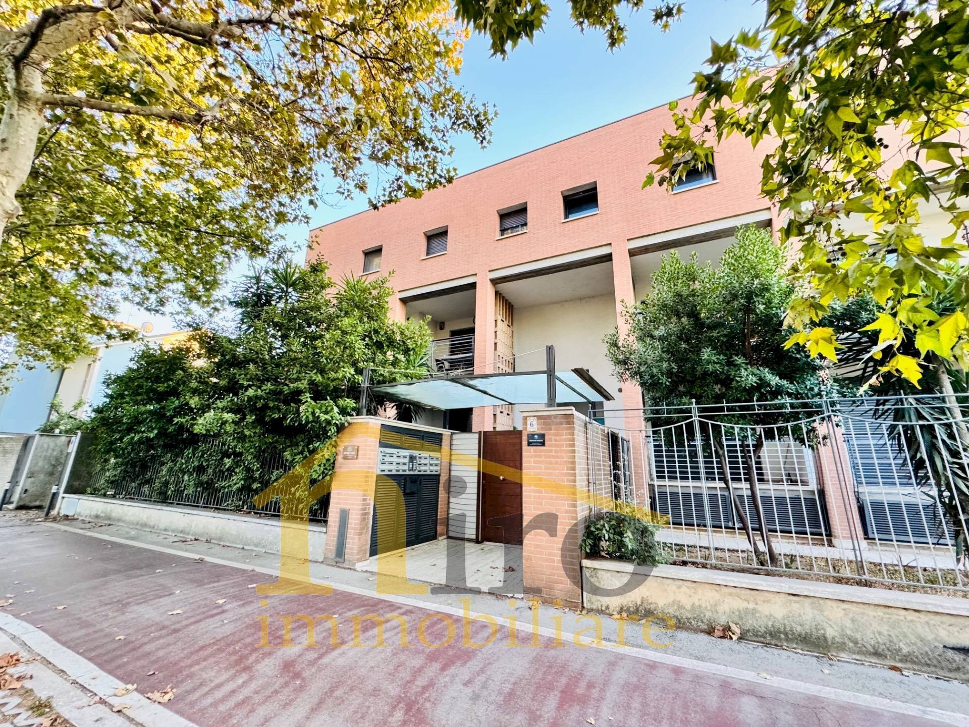 Foto 1 - Quadrilocale Via Camillo De Nardis
 
6, Pescara - foto 1